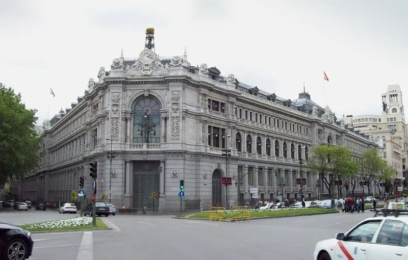 View of the Bank of Spain headquarters (Madrid) from Plaza de Cibeles (square).