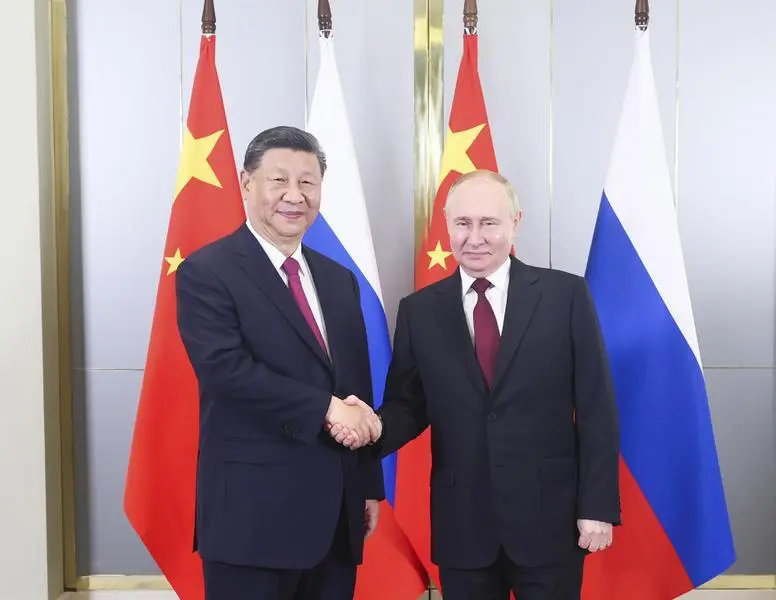 Imagen de archivo del presidente chino, Xi Jinping, junto a Vladimir Putin en Astaná.
Europa Press/Contacto/Ju Peng
03/7/2024