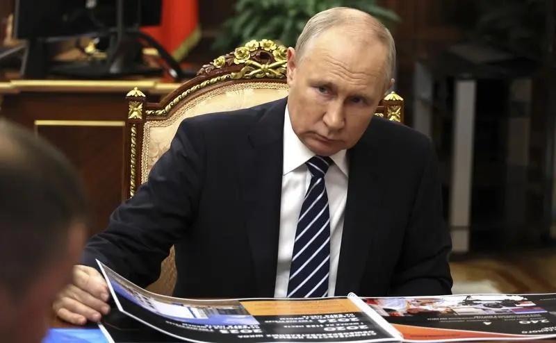 August 28, 2023, Moscow, Moscow Oblast, Russia: Russian President Vladimir Putin listens to Omsk Region Acting Governor Vitaly Khotsenko during a face-to-face meeting at the Kremlin, August 28, 2023 in Moscow, Russia.,Image: 800794706, License: Rights-managed, Restrictions: , Model Release: no, Credit line: Mikhail Klimentyev/Kremlin Pool / Zuma Press / ContactoPhoto