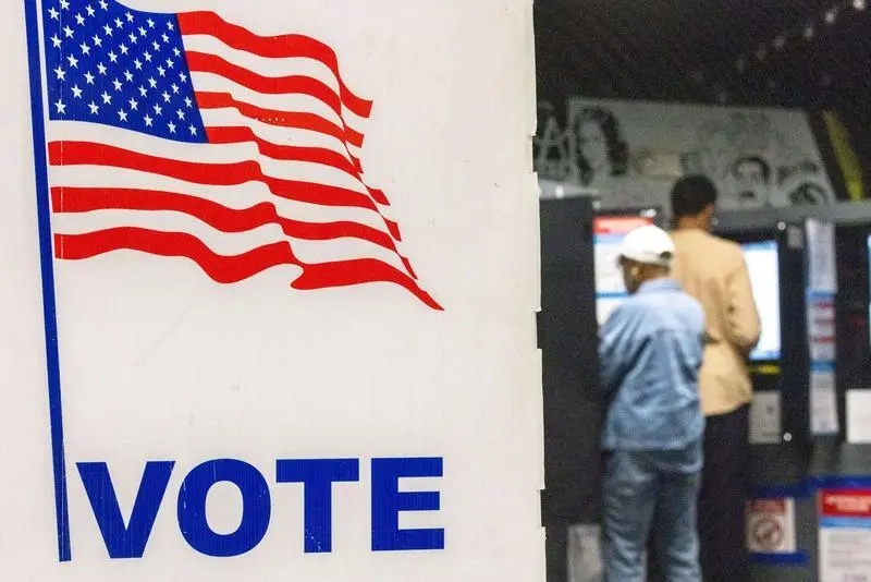 May 21, 2024: Fulton County voters vote on primary election day at Dad's Garage in Atlanta, Georgia on Tuesday, May 21, 2024.,Image: 875458352, License: Rights-managed, Restrictions: , Model Release: no, Credit line: Arvin Temkar / Zuma Press / ContactoPhoto