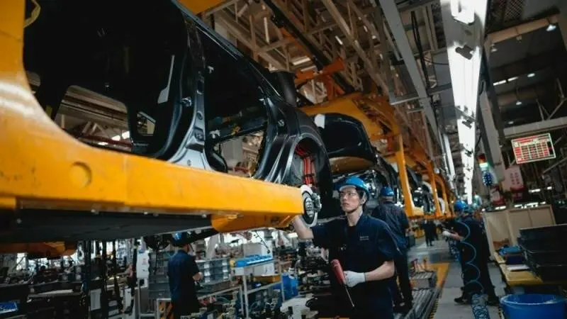 La producción industrial de China crece un 5,2% en agosto y apunta a la estabilidad