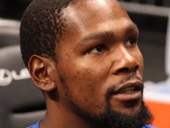 Golden_State_Warriors_Small_Forward_Kevin_Durant_(cropped) wikipedia