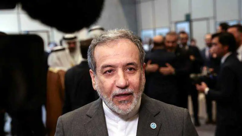 Ministro de Relaciones Exteriores de Irán Restablecer las sanciones de la ONU es un golpe fatal para la diplomacia - E P A / E R D E M S A H I N