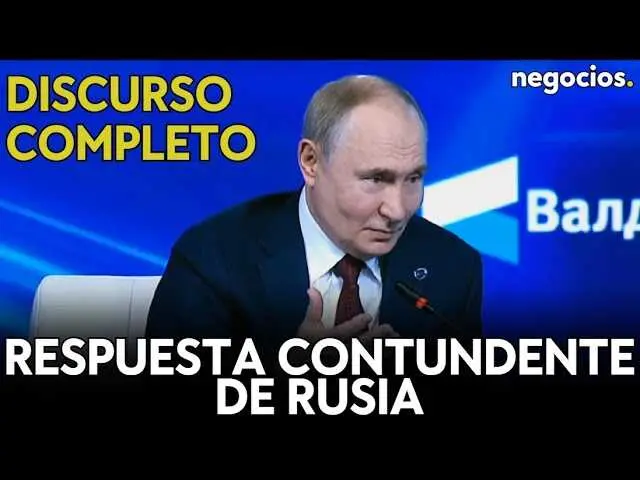 Vladimir Putin en el XXII Foro Internacional de Discusiones Valdái, durante su discurso en Sochi, con fondo neutro y rostro serio, enfatizando sus advertencias y postura frente a la escalada militar.<br>                        <br>                        <br>                        <br>                      