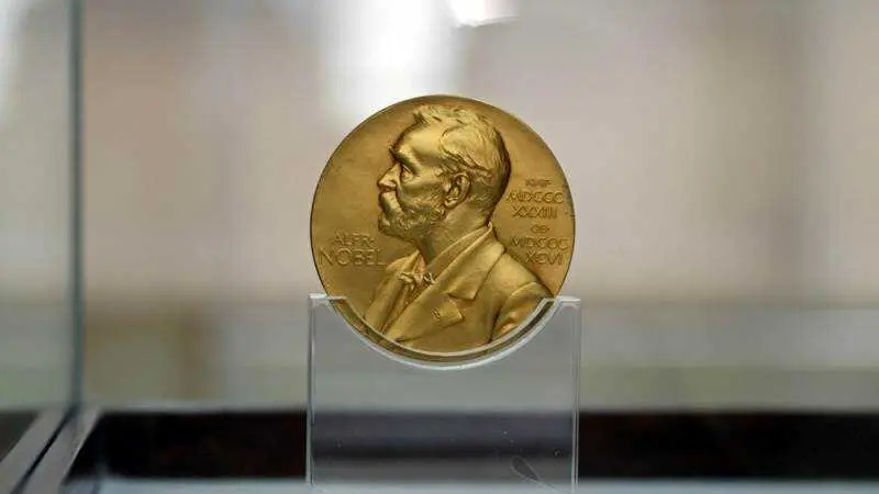 El Premio Nobel de Economía recae en tres científicos - E P A / M A U R I C I O D U E N A S C A S T A N E D A