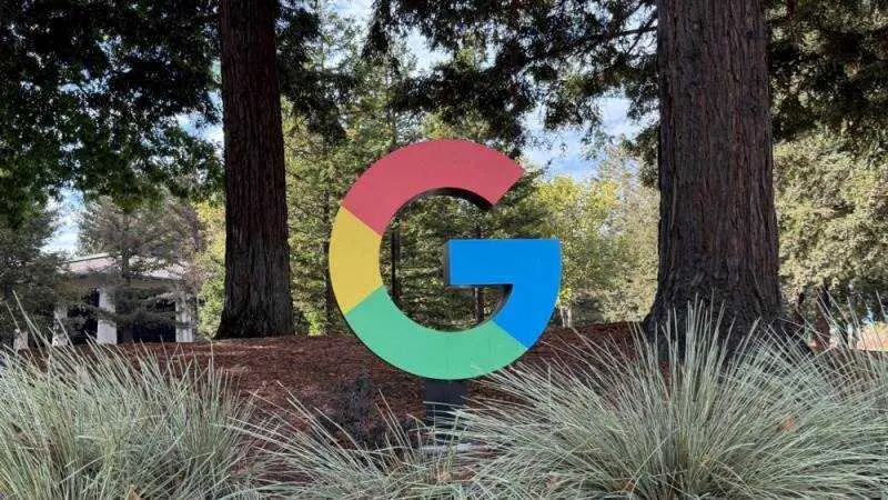 Google - EP A / J O H N G . M A B A N G L O​