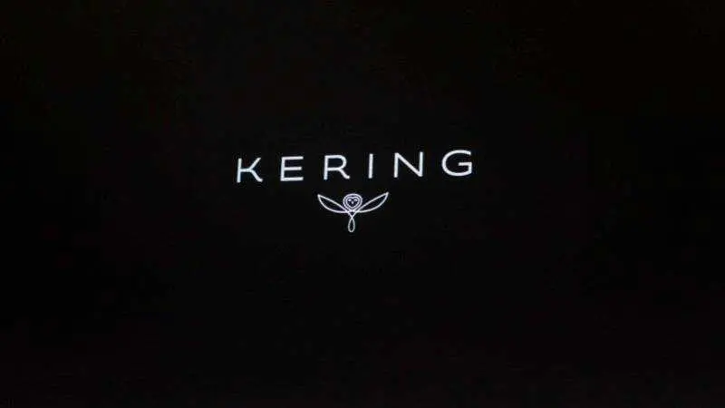 Kering sube un 4% tras un acuerdo de belleza de 4.000 millones de euros con L'Oréal - E P A - E F E / I A N L A N G S