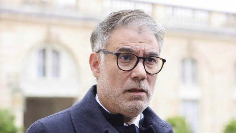 Los socialistas franceses amenazan con censurar al gobierno - E P A / T E R E S A S U A R E Z