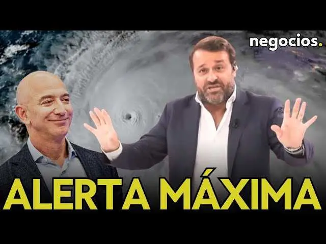 Vista del huracán Melissa desde satélite con un portaaviones USS Gerald R. Ford en maniobras marítimas y un centro logístico de Amazon representando los cambios tecnológicos.<br>                        <br>                        <br>                        <br>                      