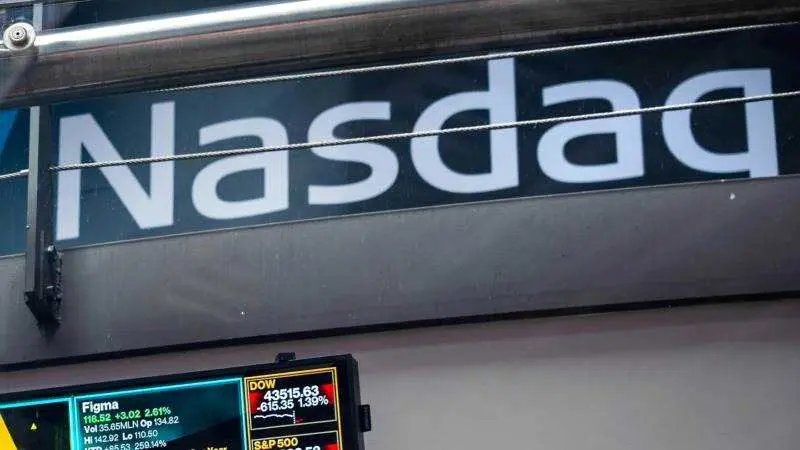 EPA/ANGELINA KATSANIS