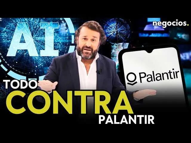 Michael Burry, inversionista legendario, frente al logotipo de Palantir, empresa en el ojo del huracán por su valoración en inteligencia artificial.<br>                        <br>                        <br>                        <br>                      