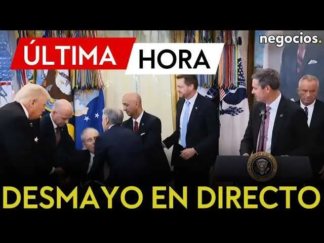 Momento tenso en el Despacho Oval durante el anuncio de Donald Trump, con asistentes sorprendidos y un representante farmacéutico desplomado.<br>                        <br>                        <br>                        <br>                      