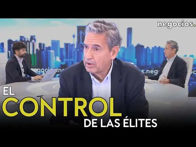Juan Antonio de Castro durante la entrevista en Negocios TV donde expone la influencia de las élites en el poder mediático global.<br>                        <br>                        <br>                        <br>                      