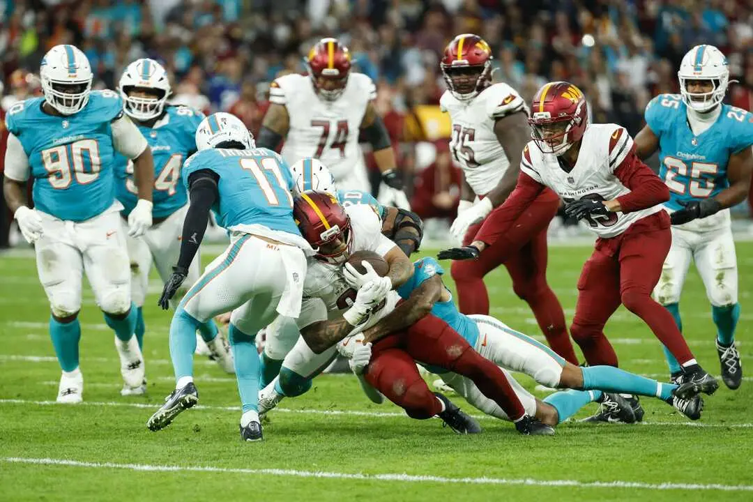 97b0e68a-cd7d-4975-9dd6-2808ef8a9ad0_source-aspect-ratio_default_0