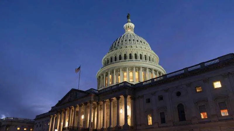 EPA/MICHAEL REYNOLDS