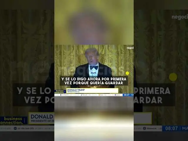 Miniatura del vídeo con Donald Trump y la bandera de Arabia Saudí, simbolizando la nueva alianza estratégica.<br>                        <br>                        <br>                        <br>                      