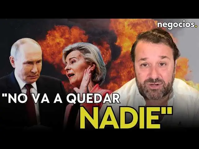 Vladímir Putin durante una conferencia de prensa, mostrando una expresión seria en un contexto diplomático tenso.<br>                        <br>                        <br>                        <br>                      