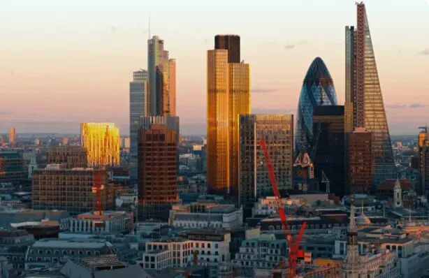 Captura de pantalla 2025-12-05 a las 18.58.02