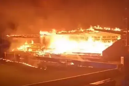 un-equipo-de-finlandia-descendio-sus-hinchas-D5HRFGG5YFASNOHVPXHJLGPIQE