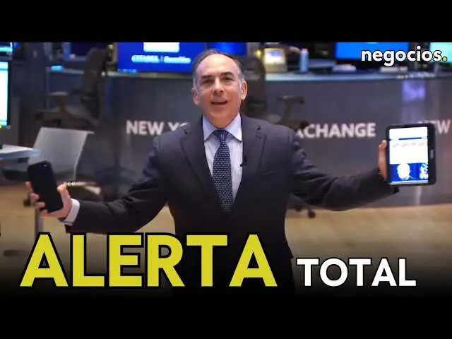 Gráficos y logos de Wall Street con el telón de fondo de la Bolsa de Nueva York al atardecer, ilustrando la coyuntura económica analizada.<br>                        <br>                        <br>                        <br>                      