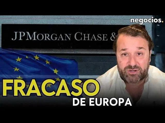 Jamie Dimon en una conferencia, con gr&aacute;ficos sobre econom&iacute;a europea de fondo.<br>                        <br>                        <br>                        <br>                      