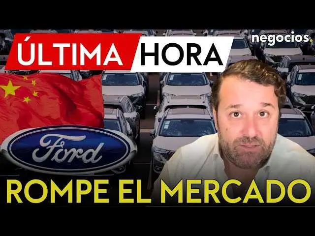 Imagen principal que muestra un veh&iacute;culo el&eacute;ctrico con el logo de Ford y un mapa de China de fondo, simbolizando la competencia entre ambas industrias.<br>                        <br>                        <br>                        <br>                      