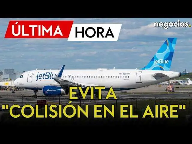 Fotograf&iacute;a del vuelo de JetBlue justo antes de la maniobra evasiva en un cielo despejado sobre el Caribe.<br>                        <br>                        <br>                        <br>                      