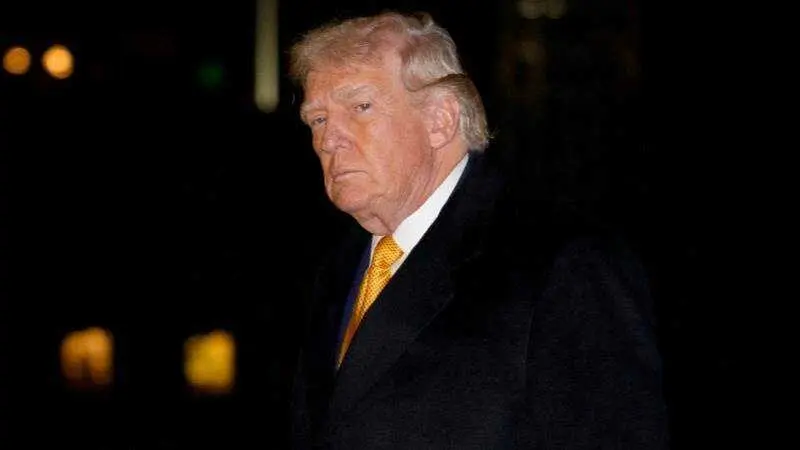 EPA/AARON SCHWARTZ / POOL