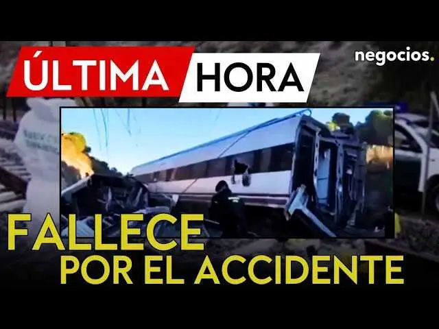 Imagen del accidente ferroviario ocurrido en Adamuz, con los trenes implicados y equipos de emergencia en la escena.<br>                        <br>                        <br>                        <br>                      