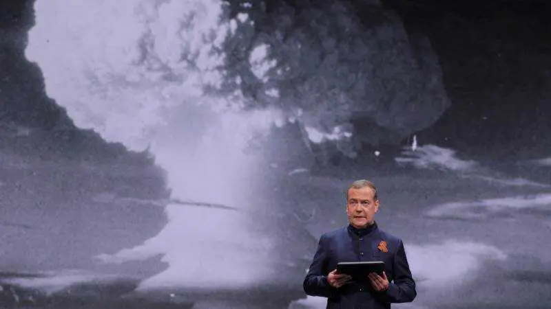 EPA/EKATERINA SHTUKINA/ SPUTNIK / GOVERNMENT PRESS SERVICE / POOL