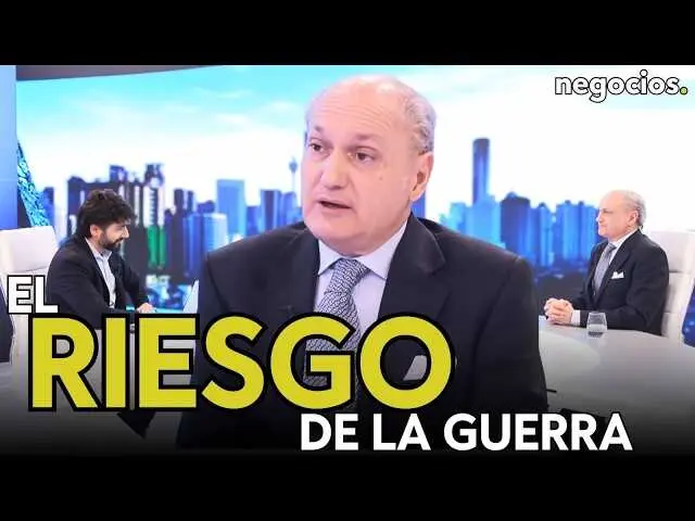 Vista a&eacute;rea del estrecho de Ormuz, zona estrat&eacute;gica para el transporte mundial de petr&oacute;leo, en medio de tensiones geopol&iacute;ticas que influyen en mercados financieros globales.<br>                        <br>                        <br>                        <br>                      