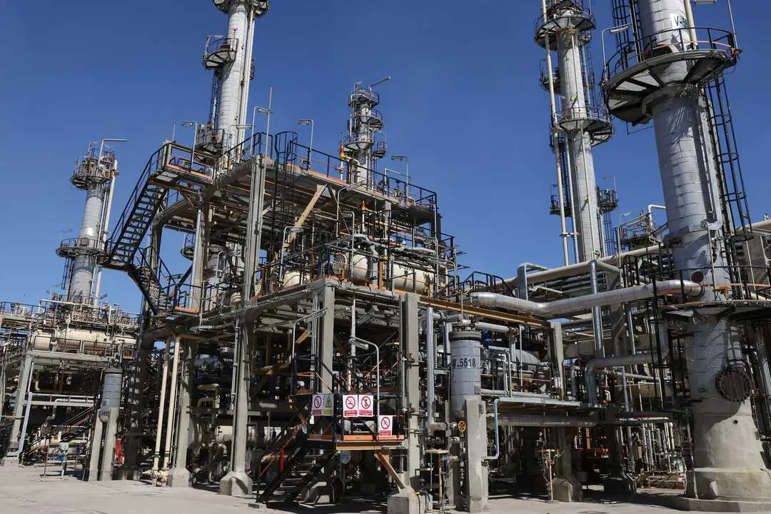 PETROLERA_IRÁN_FOTO