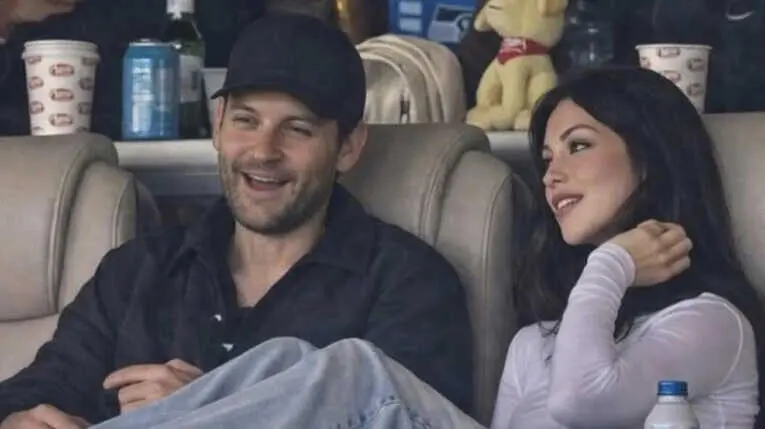 Tobey Maguire (50) is currently dating mishka Silva (20)