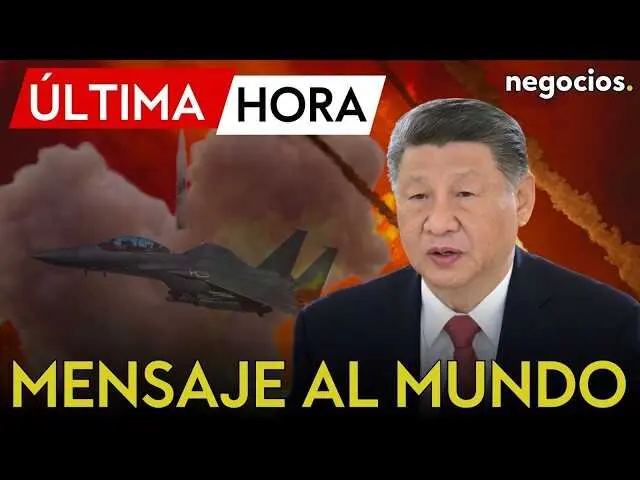 Destructores chinos Tipo 055 lanzando el misil hipers&oacute;nico YJ-20 durante las maniobras recientes en el Mar de China Meridional.<br>                        <br>                        <br>                        <br>                      