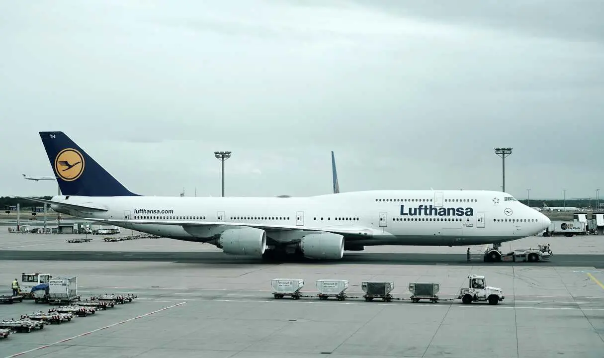 Lufthansa

Foto de Nick Herasimenka en Unsplash