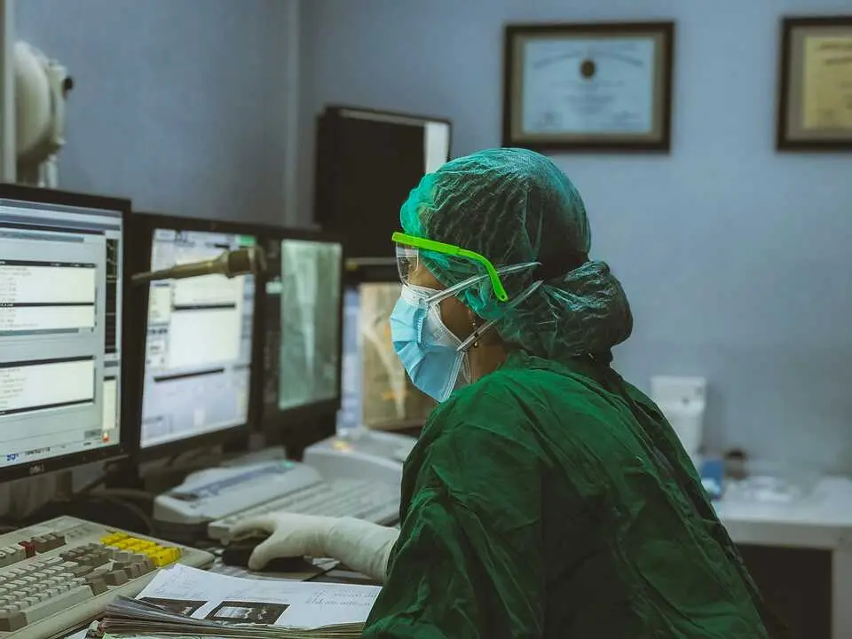 Hospital

Foto de Irwan en Unsplash
