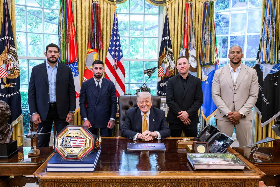 @WhiteHouse