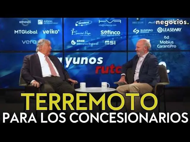 Leopoldo Satr&uacute;stegui durante la entrevista en Negocios TV sobre los desaf&iacute;os y estrategias en el sector de concesionarios de coches.<br>                        <br>                        <br>                        <br>                      
