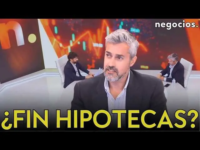 Javier Gispert en entrevista para Negocios TV, con gr&aacute;ficos sobre tokenizaci&oacute;n inmobiliaria en pantalla.<br>                        <br>                        <br>                        <br>                      