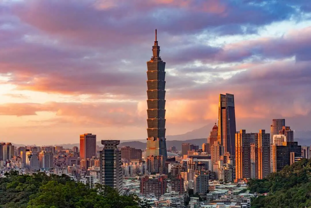 Taipei, Taiwan timo-volz-9-JFZIORoRw-unsplash