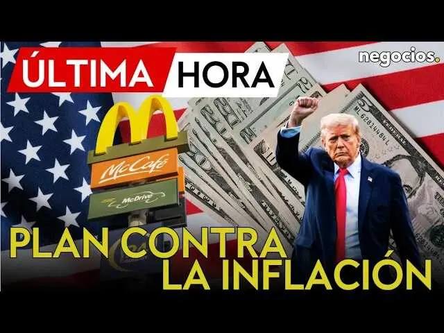 Exterior de un restaurante McDonald's con clientes en la entrada y se&ntilde;alizaci&oacute;n luminosa.<br>                        <br>                        <br>                        <br>                      