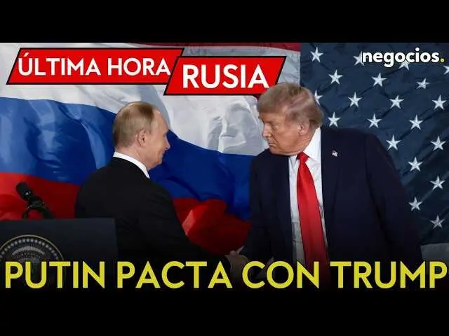 Vladimir Putin en una conferencia de prensa con el Kremlin de fondo, ilustrando la coyuntura geopol&iacute;tica y econ&oacute;mica actual.<br>                        <br>                        <br>                        <br>                      