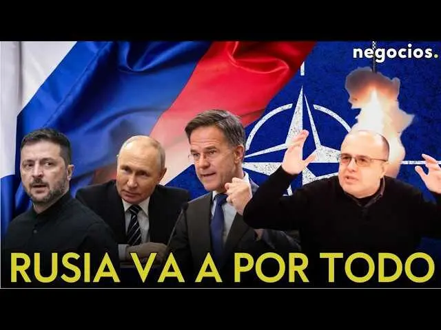 Vista del presidente franc&eacute;s Emmanuel Macron en un contexto geopol&iacute;tico europeo con la silueta del Kremlin al fondo, simbolizando la tensi&oacute;n entre ambos actores.<br>                        <br>                        <br>                        <br>                      