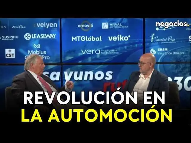 Logotipo de AEVO sobre un fondo con veh&iacute;culos usados en un concesionario, representando el mercado en crecimiento del veh&iacute;culo de ocasi&oacute;n en Espa&ntilde;a.<br>                        <br>                        <br>                        <br>                      