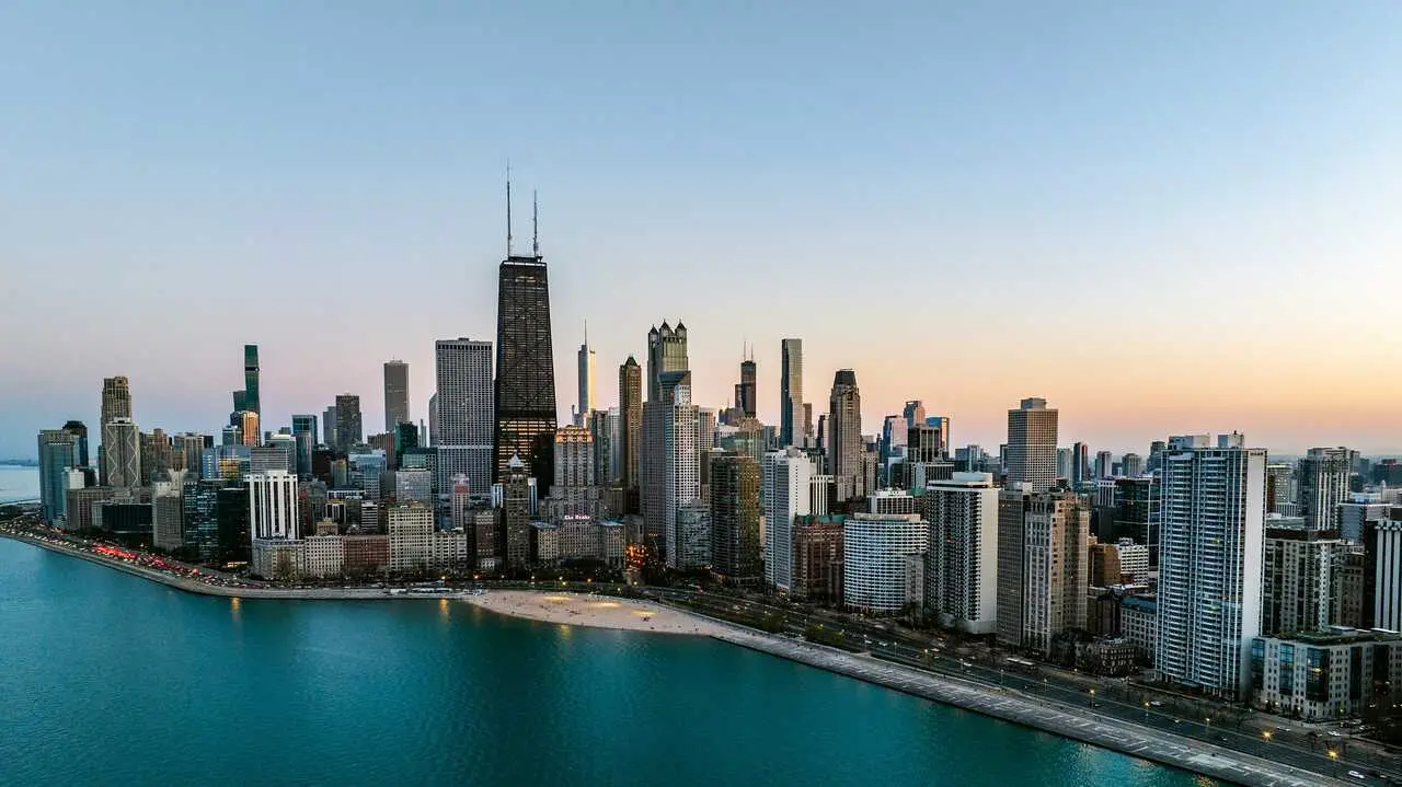 Chicago

Foto de Ricky Beron en Unsplash