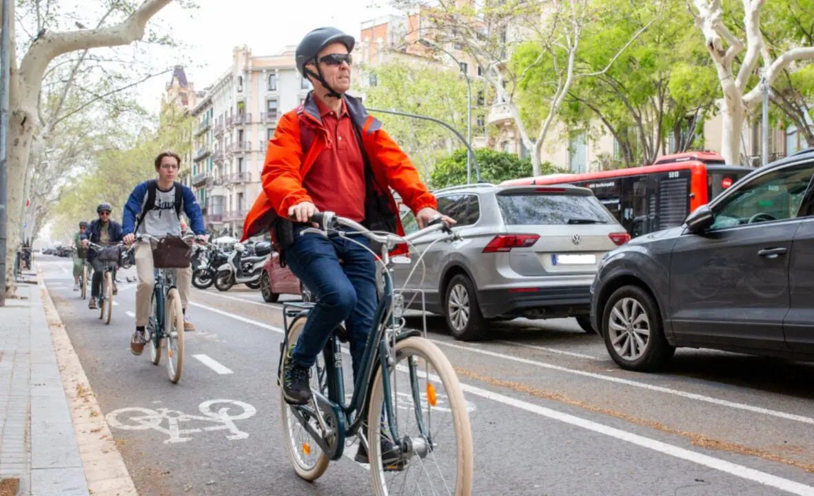 Ciclistas. Foto: DGT.