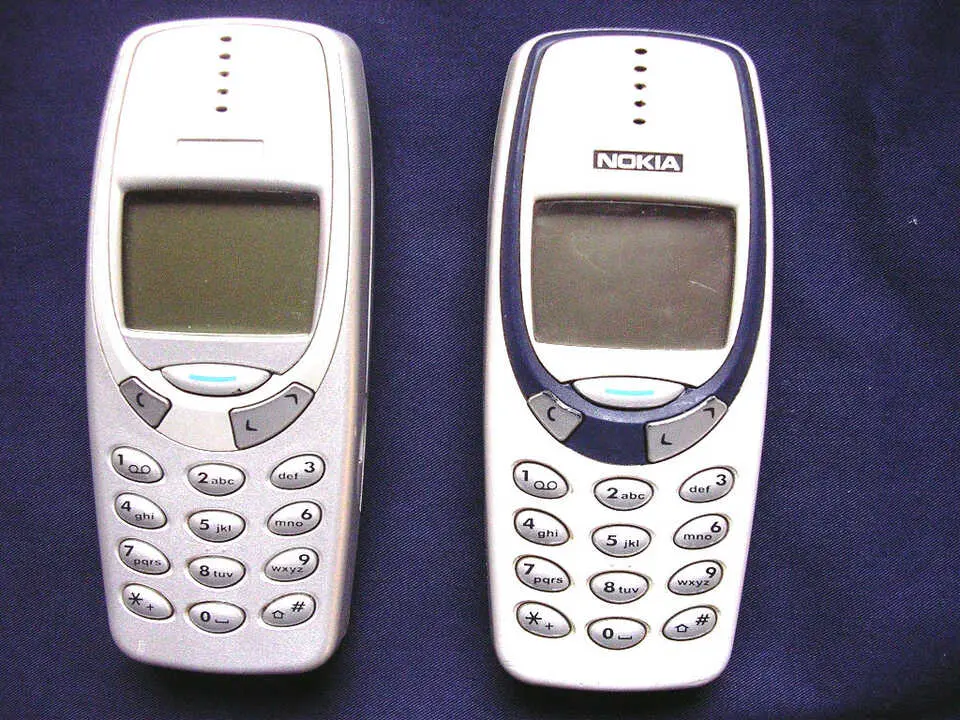 Nokia 3330