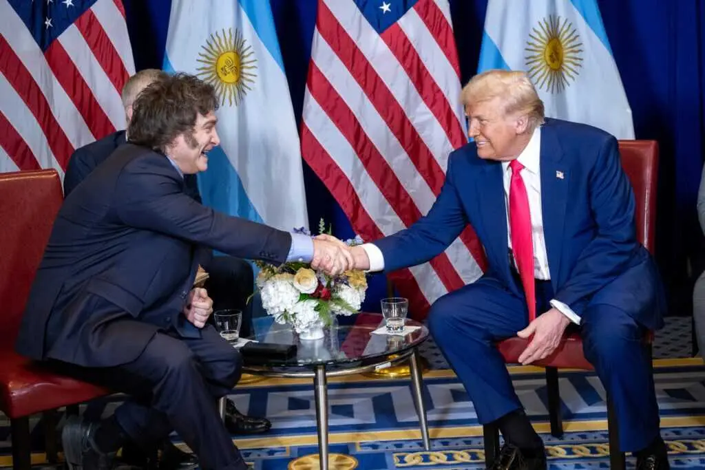 Miley y Trump en un encuentro.