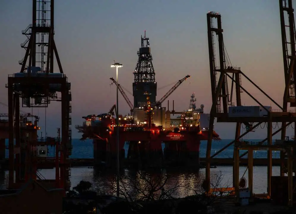 Petr&oacute;leo

Foto de Maria Lupan en Unsplash