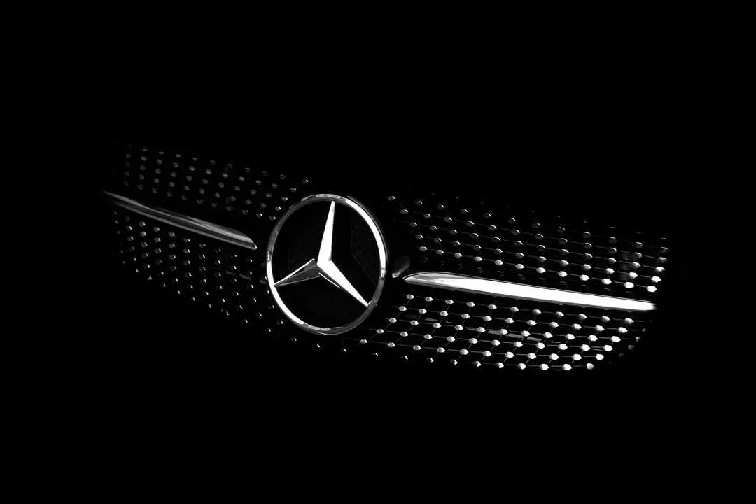 Mercedes-Benz

Foto de Victor Sutty en Unsplash
